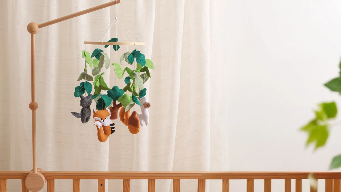 Baby Mobiles : a sensory development tool beyond just decoration !